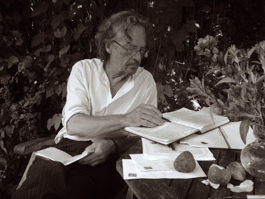 Peter Handke in Chaville (2010), Foto: Malte Herwig, Autor der Handke-Biografie "Meister der Dämmerung"
